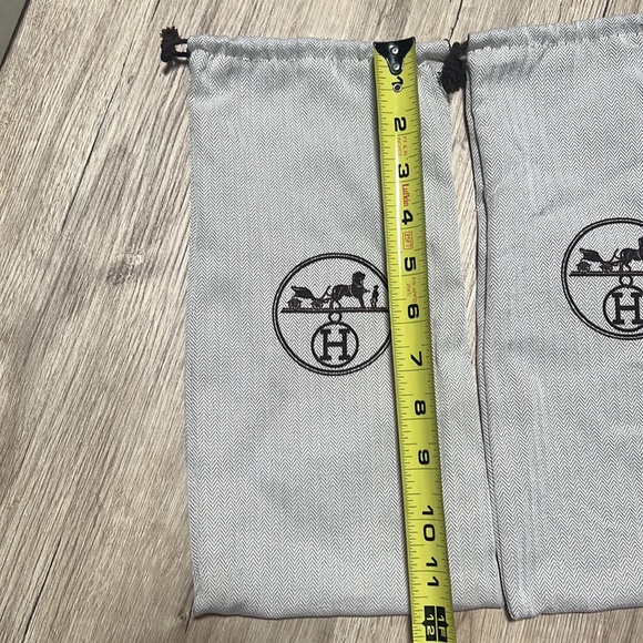 Hermes sandal shoe bags - Picture 3 of 5